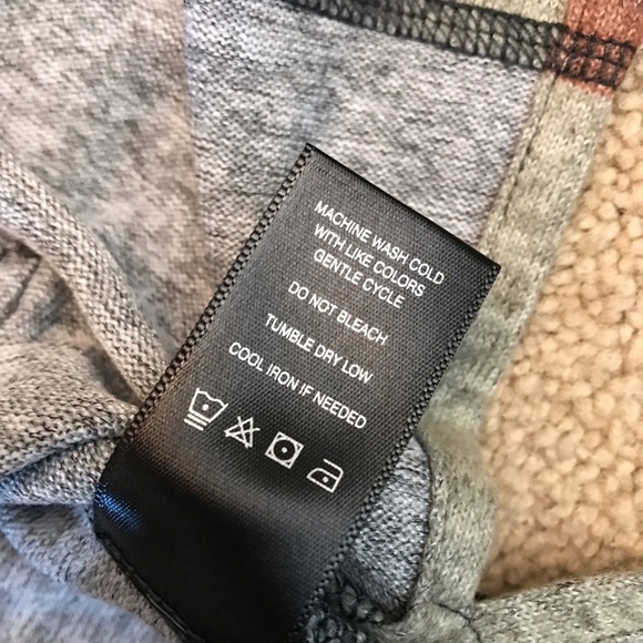 Ali Miles Casual Top Womens Small Grey Artistic Print Pocket Brushed Fleece - Picture 8 of 10